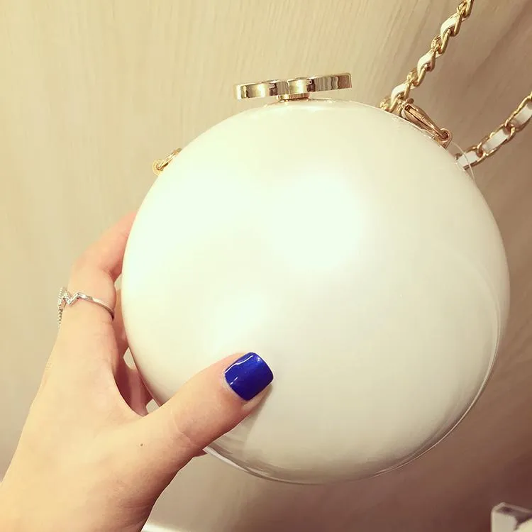 Evening bag Acrylic shoulder case classic pattern Pearl shape Women bag white black 2 color makeup acrylic bag Pearl shape come with gift box