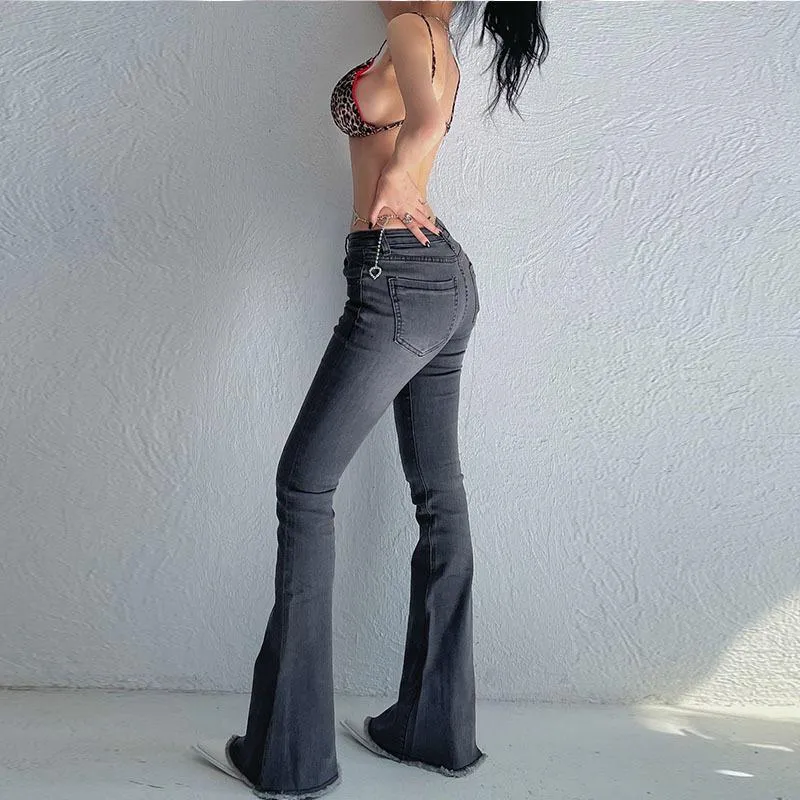 Jeans pour femmes WOMENGAGA 2XL Automne 2021 Flare Pantalon Europe Élasticité Skinny Taille basse Sexy Coréen Femmes Denim Pantalon WQ49