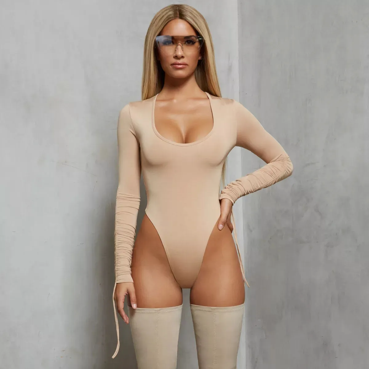 İlkbahar Sonbahar Güz Kış Siyah Bodycon Yuvarlak Boyun Streç Uzun Kollu Bodysuit Kadınlar Seksi Tulum Vücut Üstleri 210514