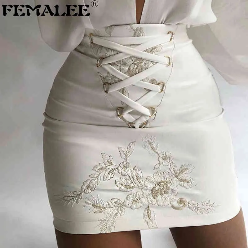 FEMALEE, falda ceñida al cuerpo con bordado Floral blanco, minifaldas elegantes con cordones para salir de noche, falda de trabajo de vendaje de primavera para mujer X0428