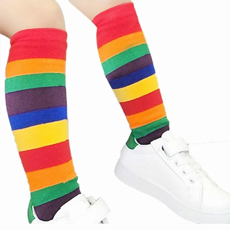 Footies primavera outono bebê bebê meias menina cor combinando arco-íris tubo moda