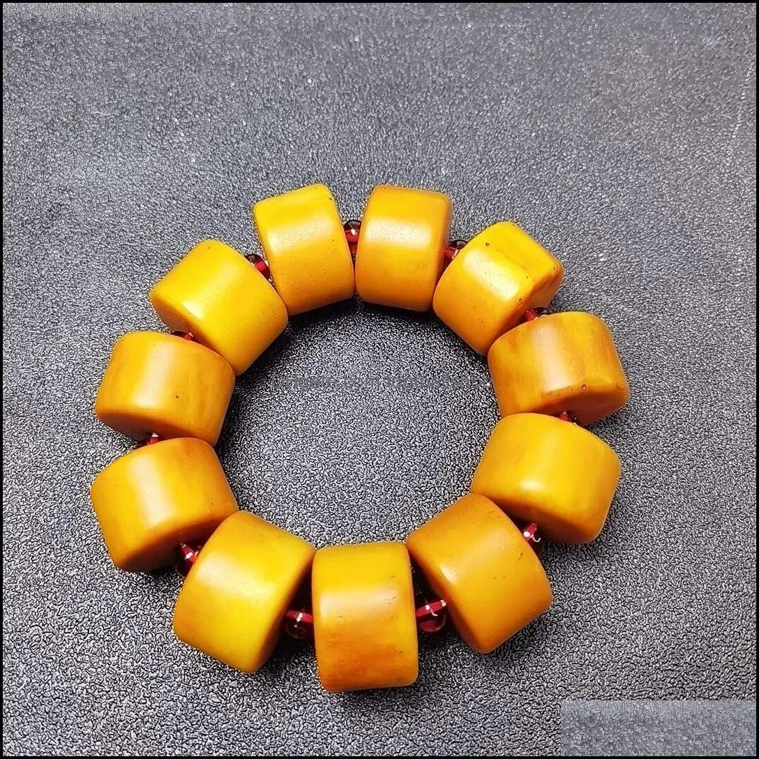 Natural Amber Chicken Oil Huang Lao Honey Calculate Pan Stone Beads Fashion Hand String Men and Women Strands