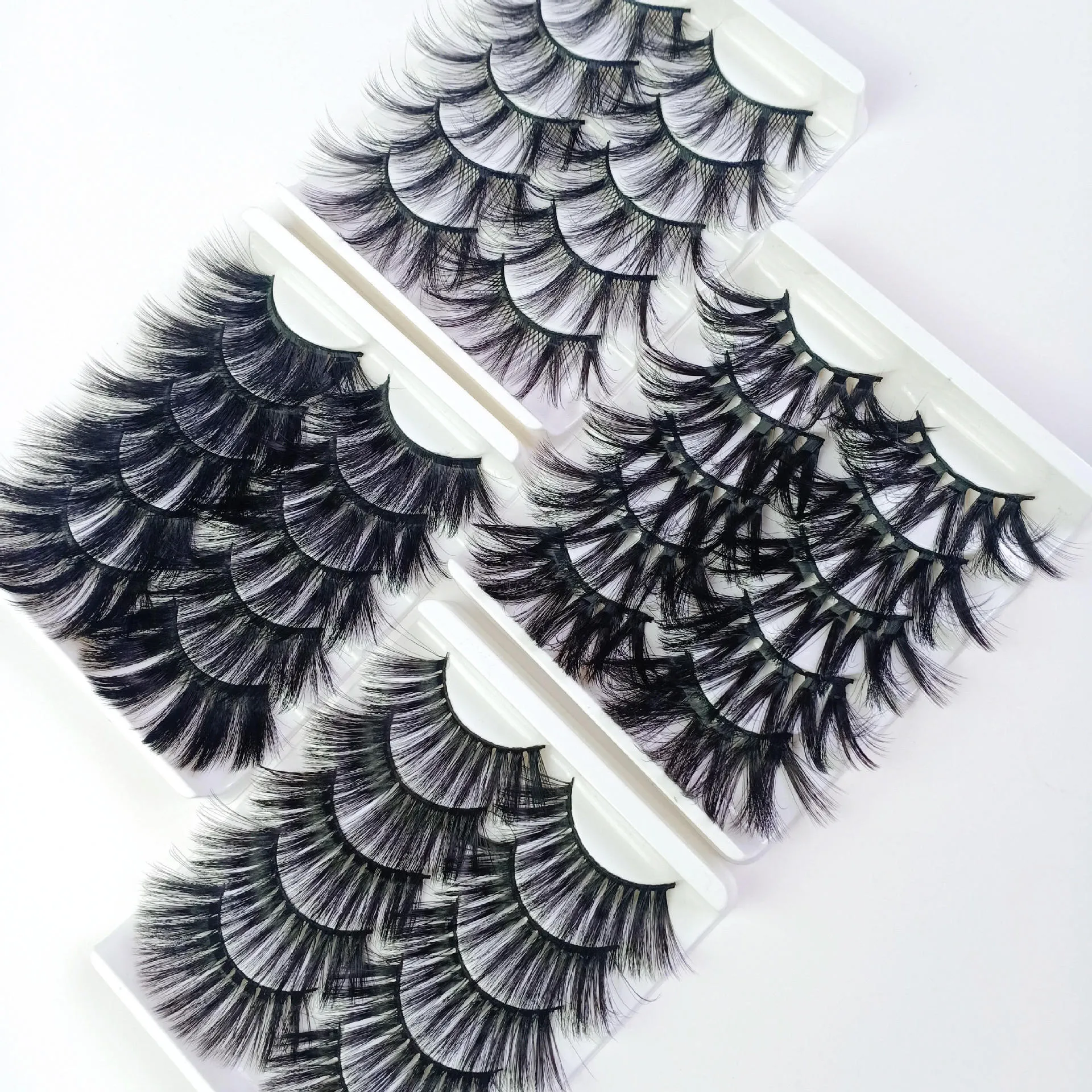 25 mm nep wimpers 5 paren met retailbox natuurlijke lange dikke handgemaakte haarverlenging Volledige strip schoonheid voor make -up