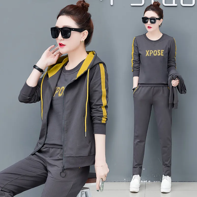 3 peças Set Mulheres Tracksuit Feminino Dois Hoodies Sweatershirts Terno 2 Esportes Sweatsuit 210514