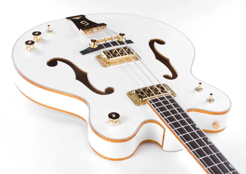 Custom Shop 4 snaren Witte Falcon Jazz Elektrische Bas Gitaar Gouden Sparkle Body Binding, Semi Hollow Body, Double F Gaten, Trapeek Staartstuk, Gouden Hardware