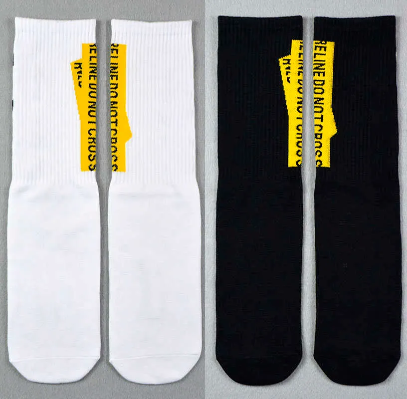 Off white socks do not cross 2025