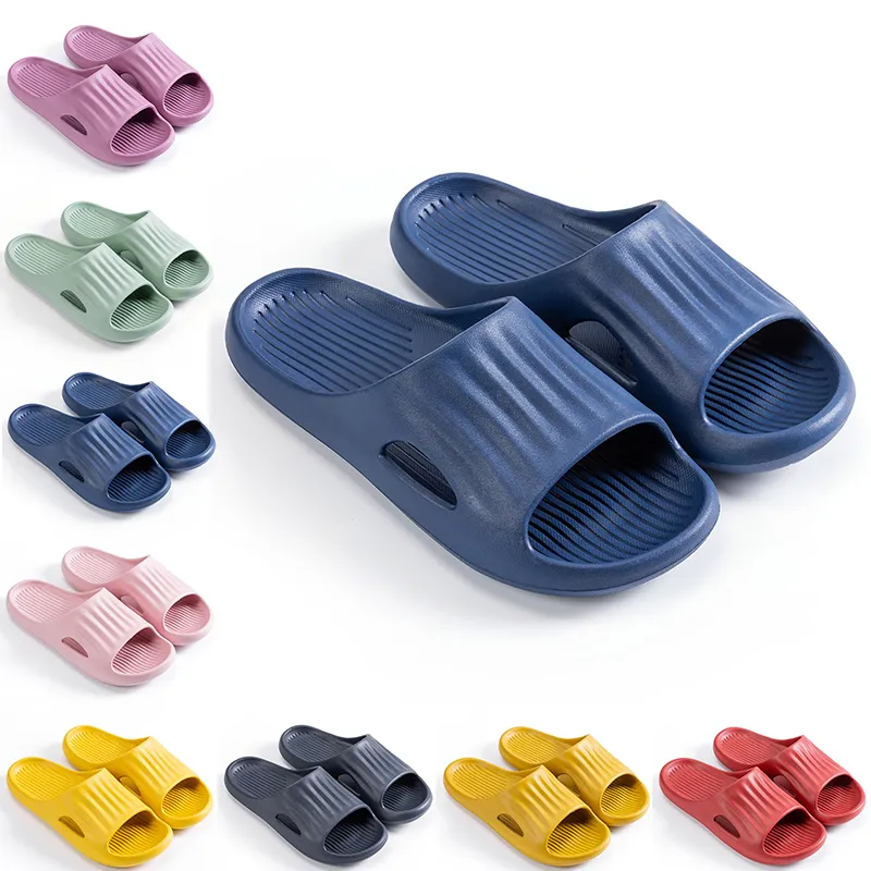 Fashion tofflor Slides skor män kvinnor sandal plattform sneaker mens kvinna röd svart vit gul glid sandaler tränare utomhus inomhus slipper stil 1-8