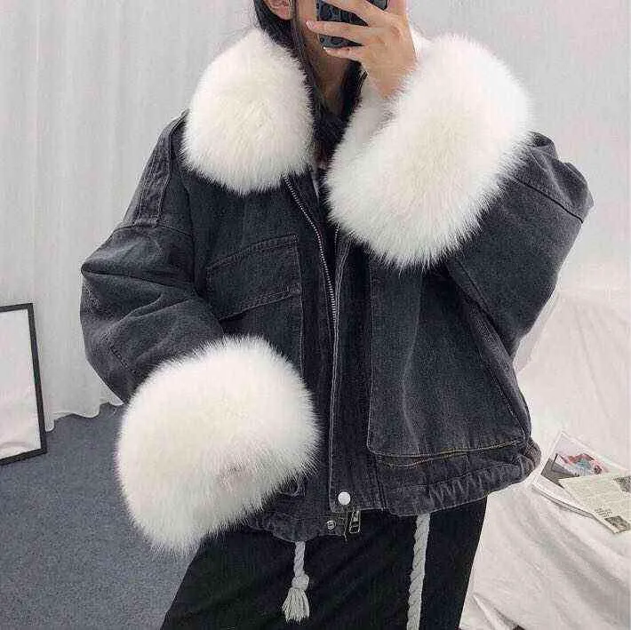 Vintage jean discount jacket with fur