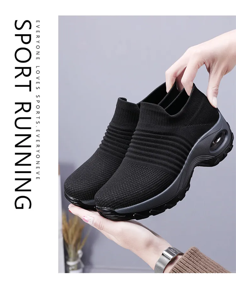 2022 Storstorlek Kvinnors Skor Air Kudde Flyga Stickning Sneakers Over-Toe Shos Fashion Casual Socks Shoe WM105