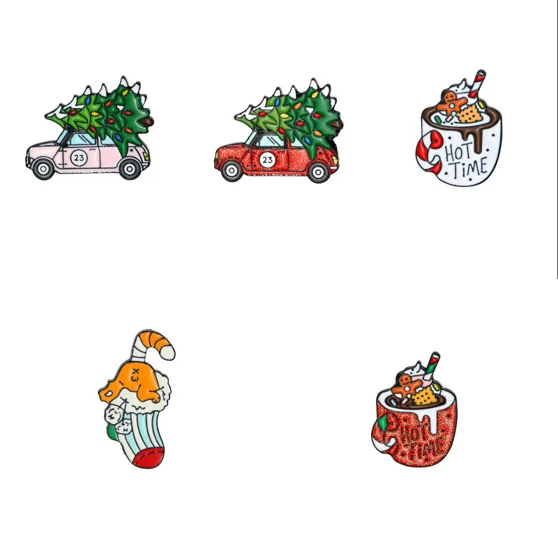 Cartoon Alloy Christmas Pins Ornaments Trolley Glas Candy Modellering Badge Tillbehör Strumpor Dropp Oljeträd Personlighet Bakning Måla Brosch 2GB Y2