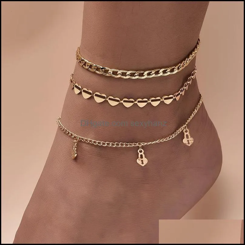 Geometric Heart And Hollow Pendant Gold Anklets Tanishq Set For