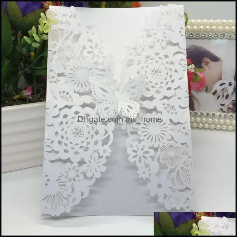 Cartes de vœux Fournitures de fête d'événement Festive Home Garden 40pcs / paquet brillant perle papier carte d'invitation de mariage fleur découpée au laser sculpté 3D Bu