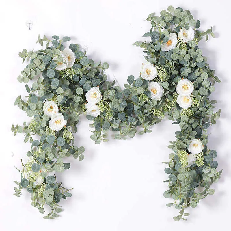 6.2ft kunstmatige plant bloemen eucalyptus garland met witte rozen groen bladeren voor bruiloft achtergrond party muur tafel decor 210624