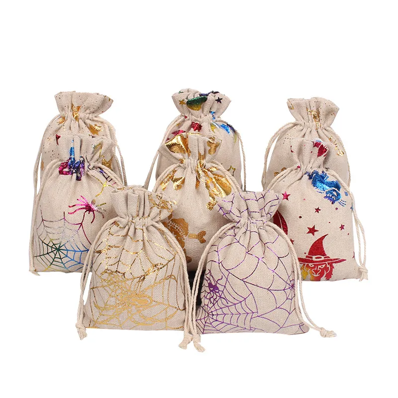 Cotton Cloth Pouch Candy Drawstring Bag Treat Candies Gifts Wrap Bat Cat Spider Web Witch Butterfly Skull Halloween Jewelry Packaging Bags Decoration TH0076