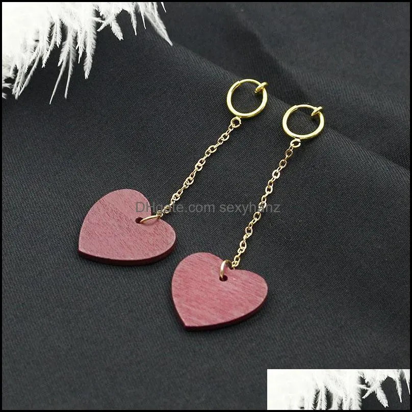 New Korean wooden Heart with lovers dangling earrings women wood Wine red Hearts clip on earrings For ladies Fashion sexy Jewelry