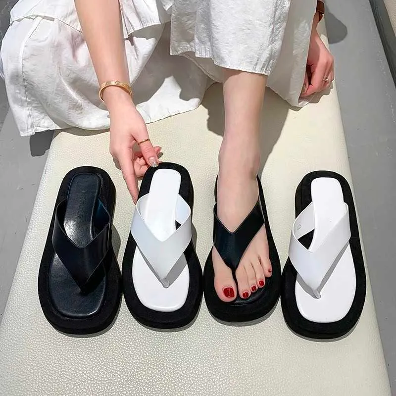 Svart Kvinnor Chunky Platform Thong Sandal Toe Post Flip Flops Summer Essential Y0721