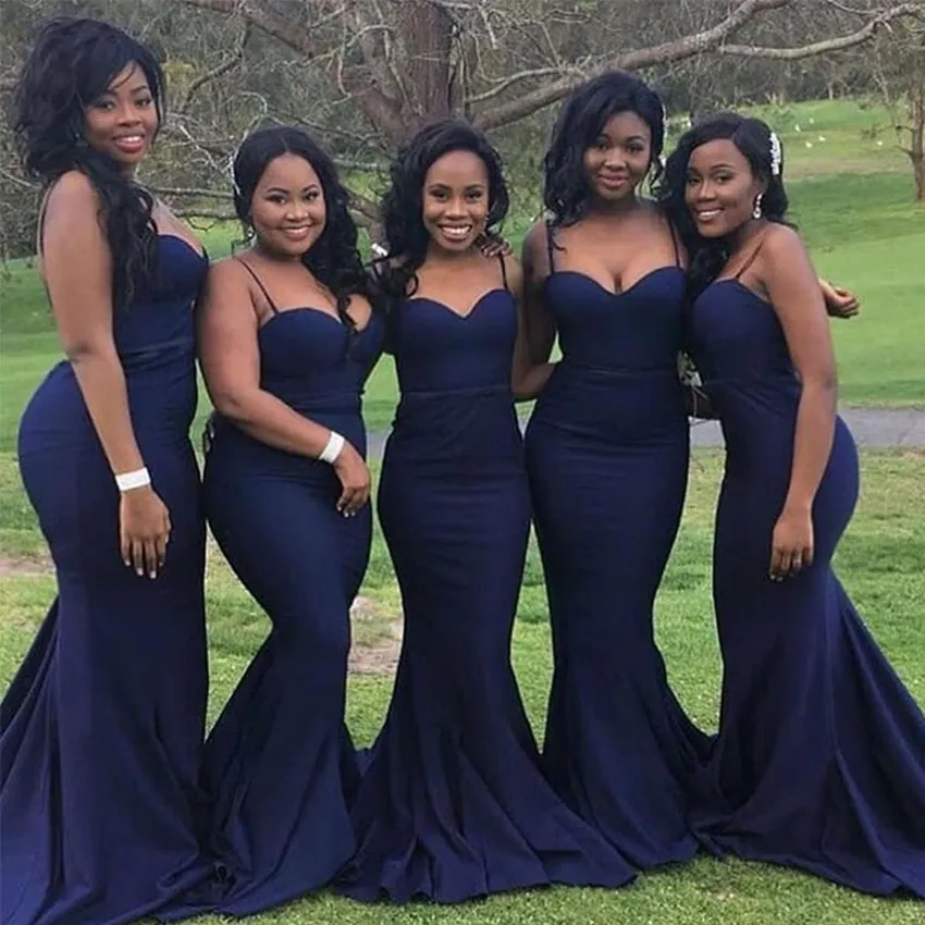 2021 Nya Royal Blue Bridesmaid Dresses Spaghetti Straps Sexig Mermaid Style Country Garden Wedding Party Gowns Enkel