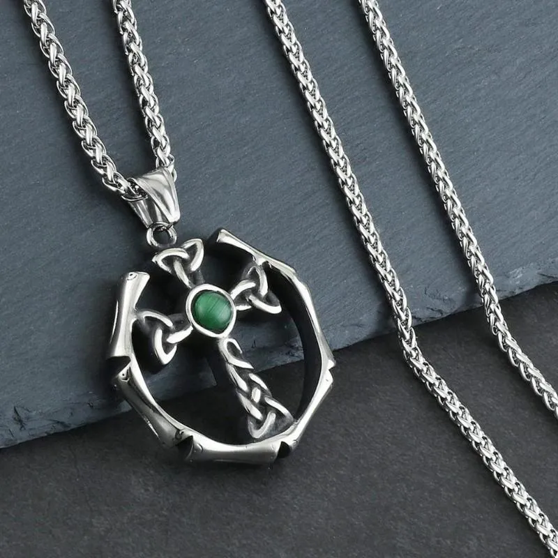 Naszyjniki wisiorek Starożytny Wiking Stal Nierdzewna Irlandzki Krzyż Dla Kobiet Mężczyzn Retro Zielone Łańcuchy Opal Biżuteria Prezenty Urodzinowe MN281