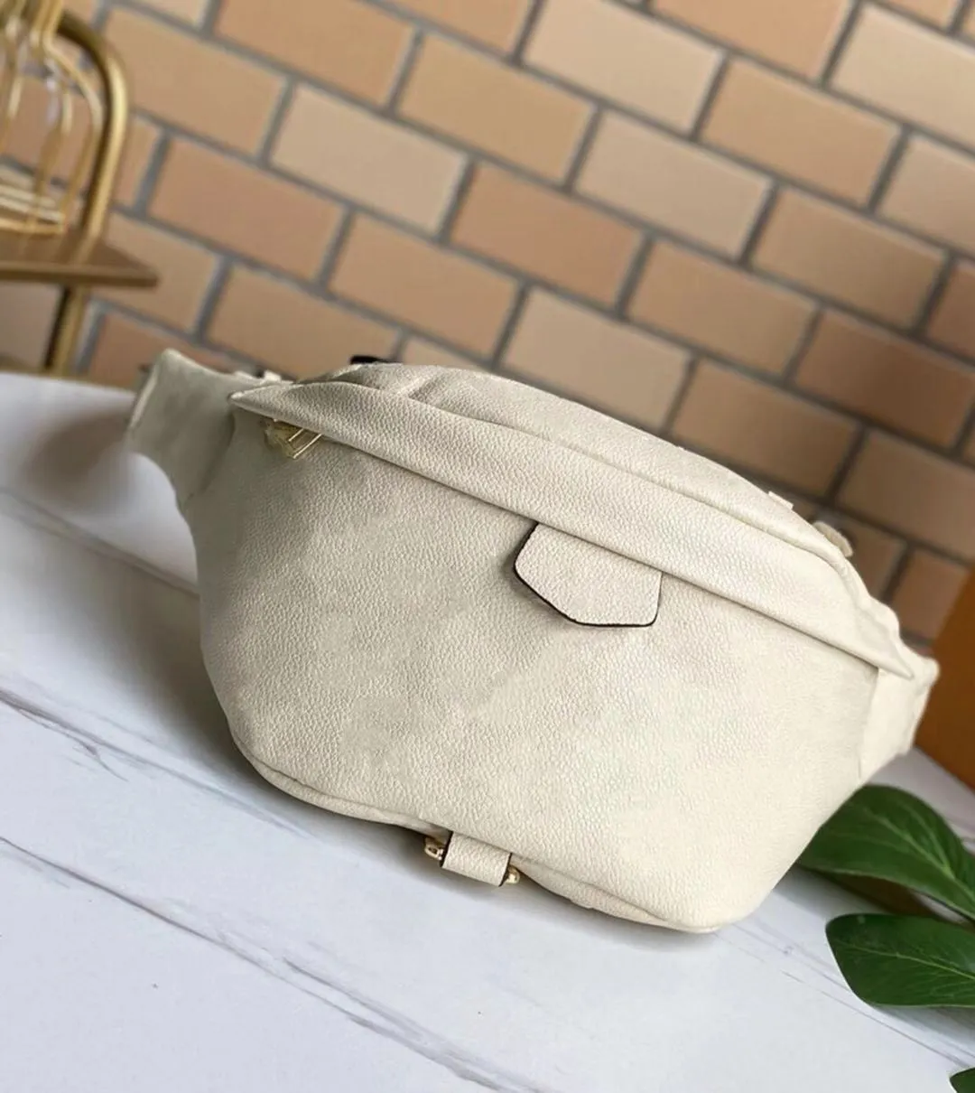 White leather bum clearance bag