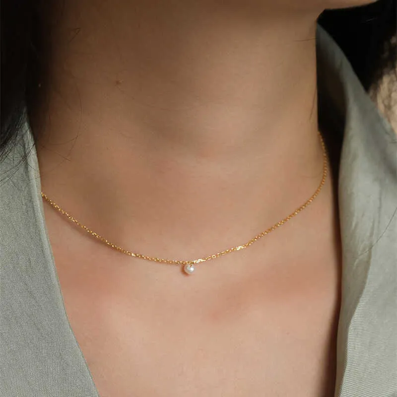 Lily Biżuteria Choker Mini Pearl 4-5mm 925 Sterling Silver Gold Color Kobiety Ładny prezent Mniej więcej Naszyjnik Boho