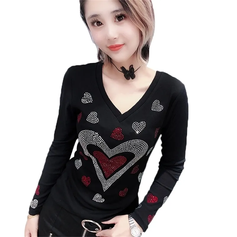 Korean Diamonds Peach Hearts V-Neck Tshirt Jesień Winter Top Długi Rękaw Back Odzież Koszula Camiseta Mujer T98106 210421