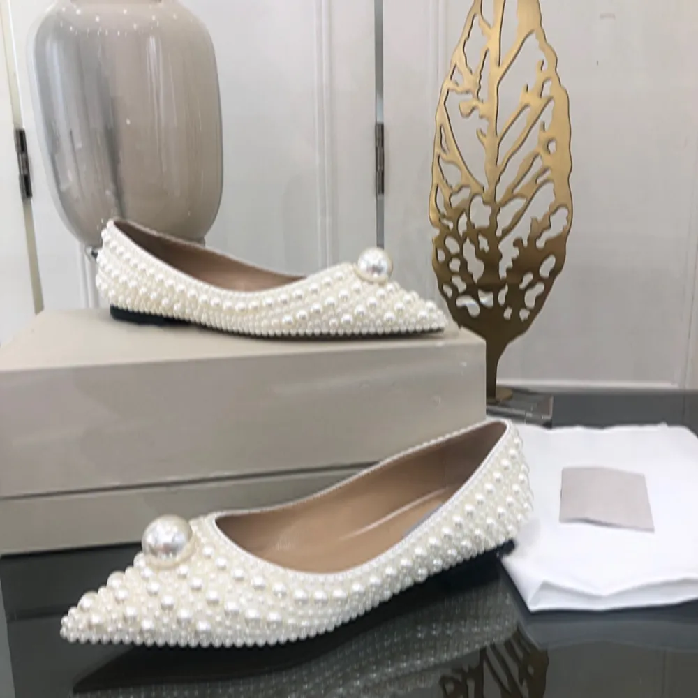 أعلى جودة عالية مصمم الفاخرة المرأة مضخات سوبر عالية الكعب سلسلة حبة اللون الأبيض السيدات أحذية جلد طبيعي حذاء الزفاف