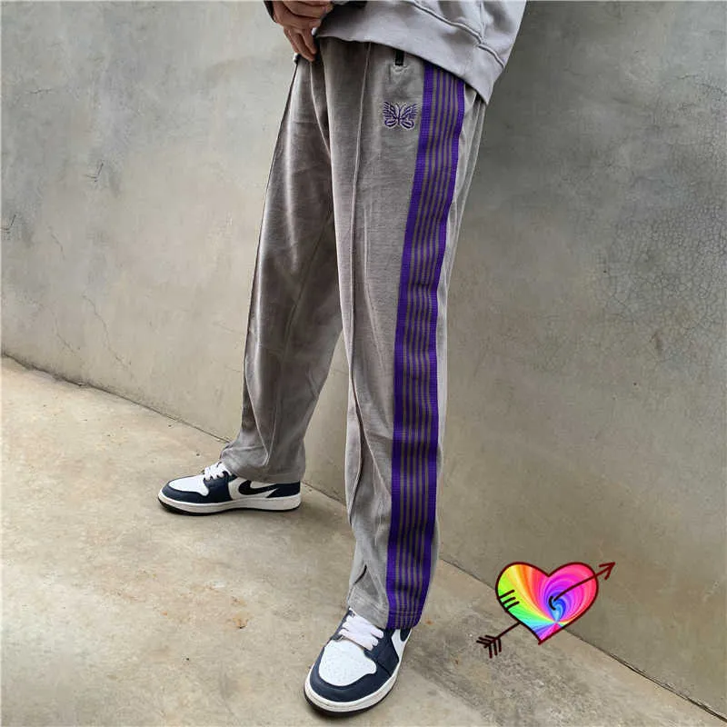 Gris Velours Aiguilles Pantalon Hommes Femmes Papillon Brodé Aiguilles Pantalon De Jogging High Street Track Pantalon Vintage Pantalon AWGE X0628