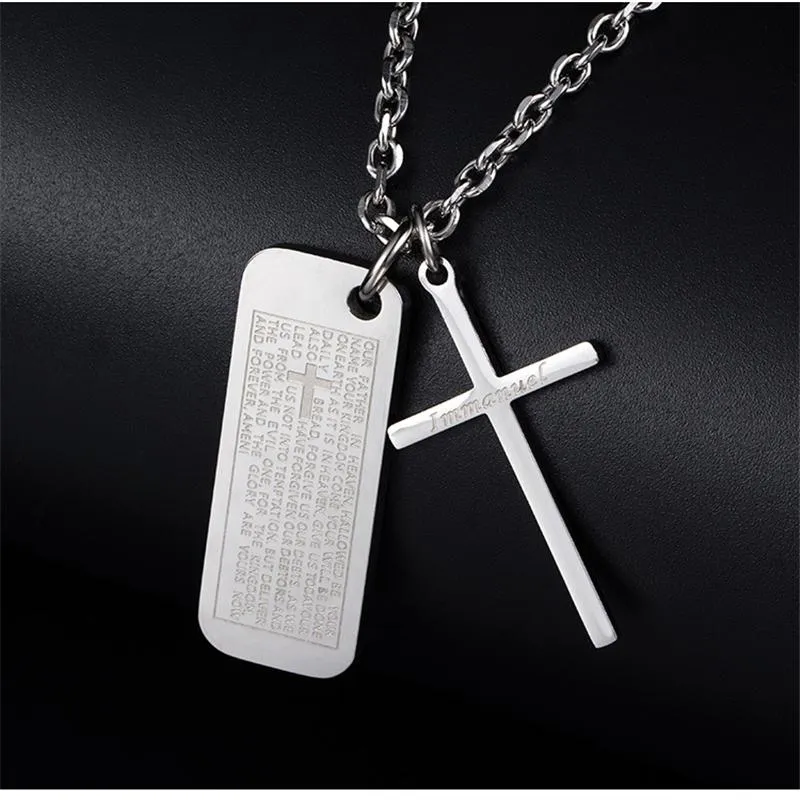 Les colliers pendants offrent une marque de l'armée cool croix chrétien périapt prier pour les bijoux en acier inoxydable soldat masculin