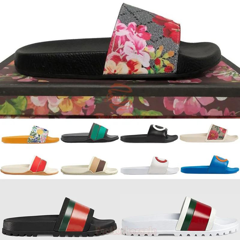 Luxurys Designers Sandaler För Män Kvinnor Mode Klassisk Blom Brokade Slides Läder Läder Gummi Värmeshoes Plattform Flip Flops Gear Bottoms Beach Shoes Loafers