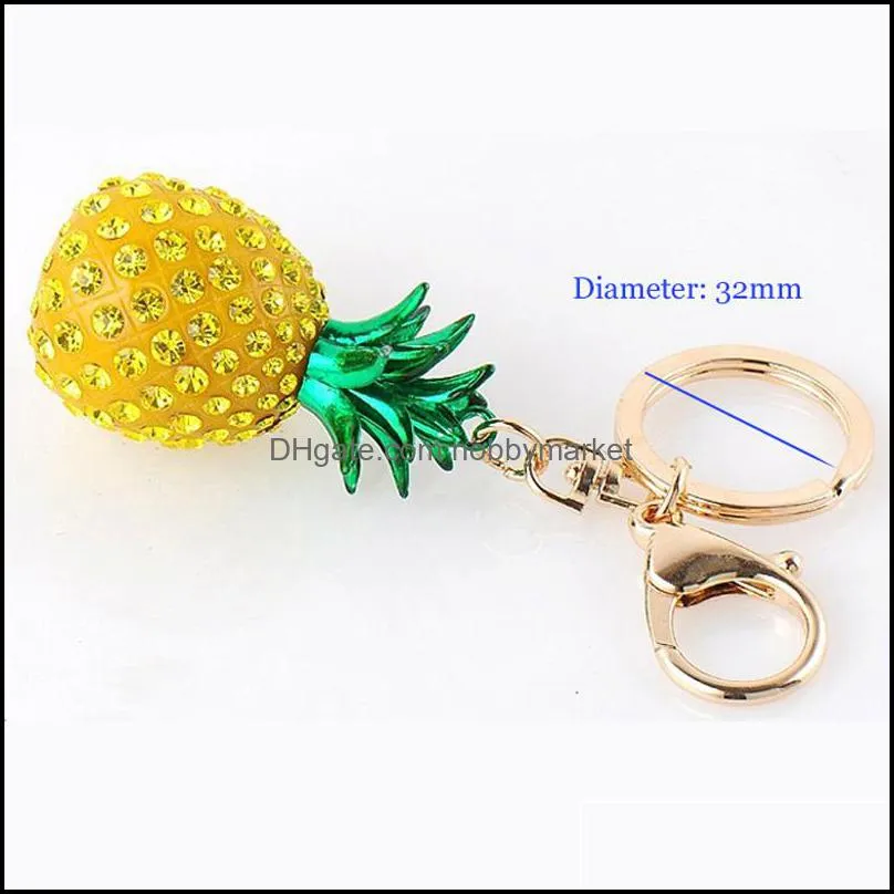 Creative Jewellery Luxury Rhinestone Pineapple Key Rings for Women Bag Buckles Car Key Keychain Fashion Accessories Birthday Gifts