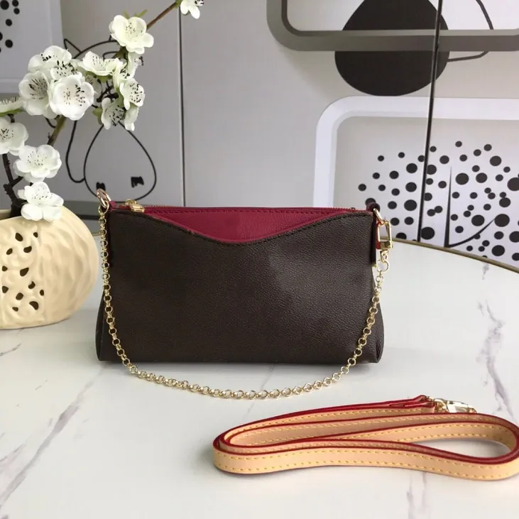 Diseñadores de lujo de alta calidad clásicos totes Bolsos Monedero PALLAS CLUTH bolso Damas Compras simples Flor Bolso de hombro Monederos Crossbodys envío gratis