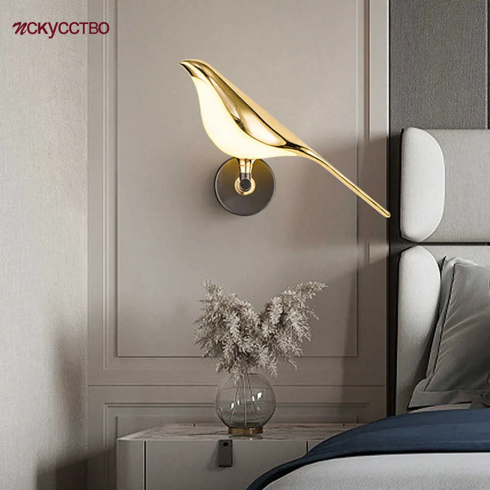 Postmodern Designer Luxury Guldplätering Fågel Led Vägglampa Hall Korridor Trappor Sconce Bedroom Dekoration Belysningsarmaturer 210724