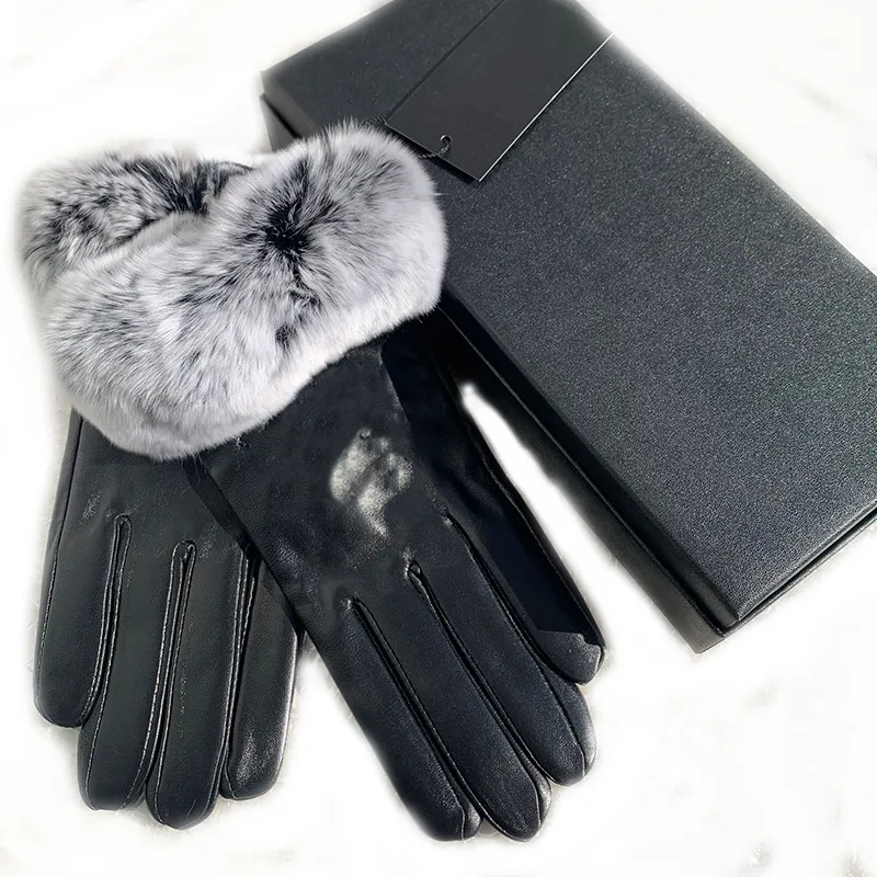 Brand sheepskin gloves and wool-lined mobile phone touch screen rabbit skin cycling warm five-finger gloves