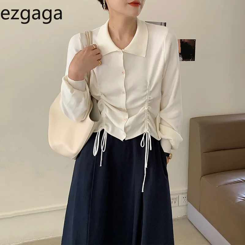 Ezgaga 2ピースセット女性韓国のシックなターンダウンカラードローストリングホワイトニットトップスとハイウエストY2Kスカートエレガントなファッション210430