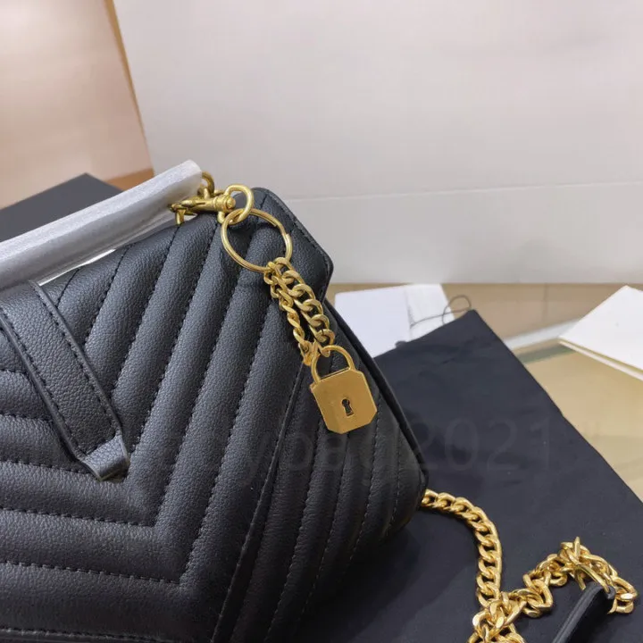 2021 Luxury Designers Chains Fashion Lady Clutch Bags Cross Body Tote Purses Messenger Plain Letter Lock Cover Interior Zipper Pocket Card Holders Square Armpit Bag