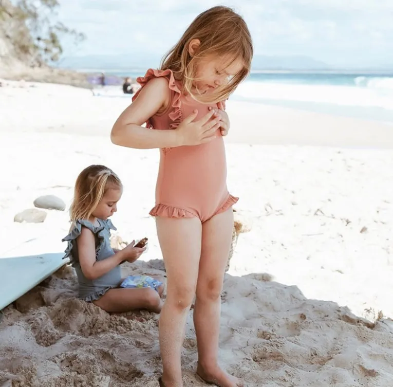 Traje de baño de una pieza para niños Falda linda coreana Princesa Bikini Ropa de diseño de moda