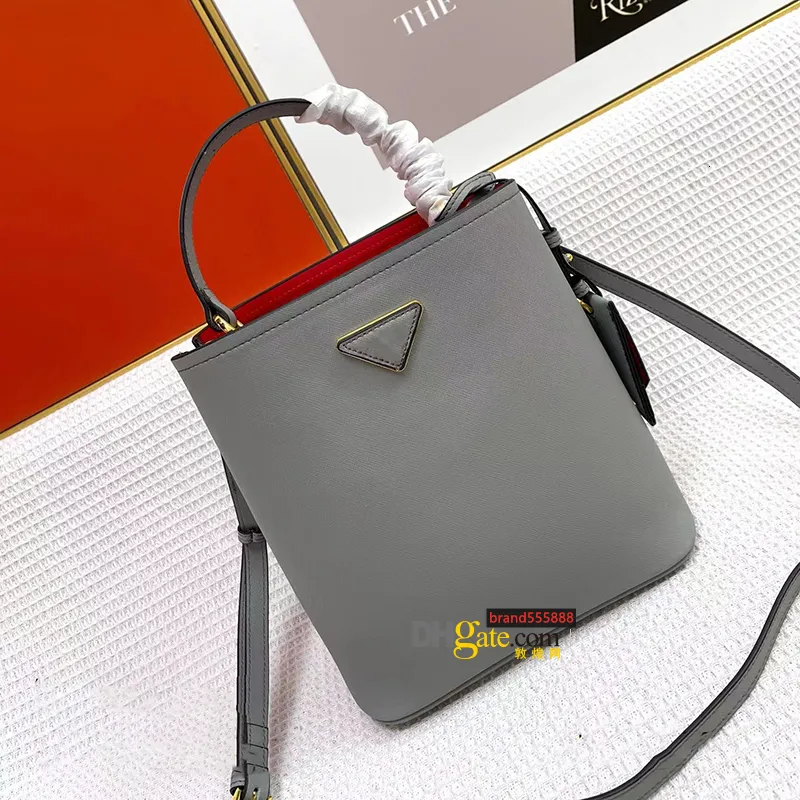 AAA+ Brand Womens Cross Lines leather bags The Fashion Designers messenger handbag Top Quality Totes with Magnetic button Business situations 23cm