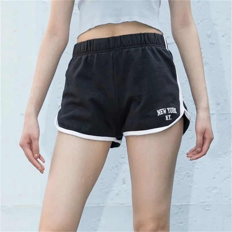 Femmes Broderie Lettres Runner Shorts Stretch Ceinture Contraste Garnitures Formation Rétro Shorts 210611