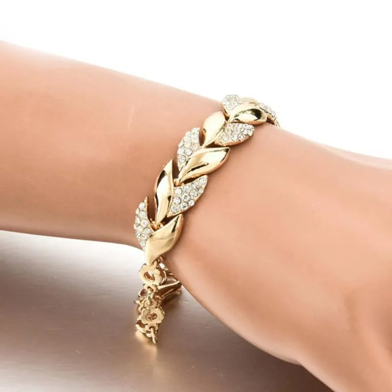 Bangle armband Alloy Fashion Luxury Gold Leaf Armband med Diamond Pendant Ladies Hand Smycken Gift Alla hjärtans dag