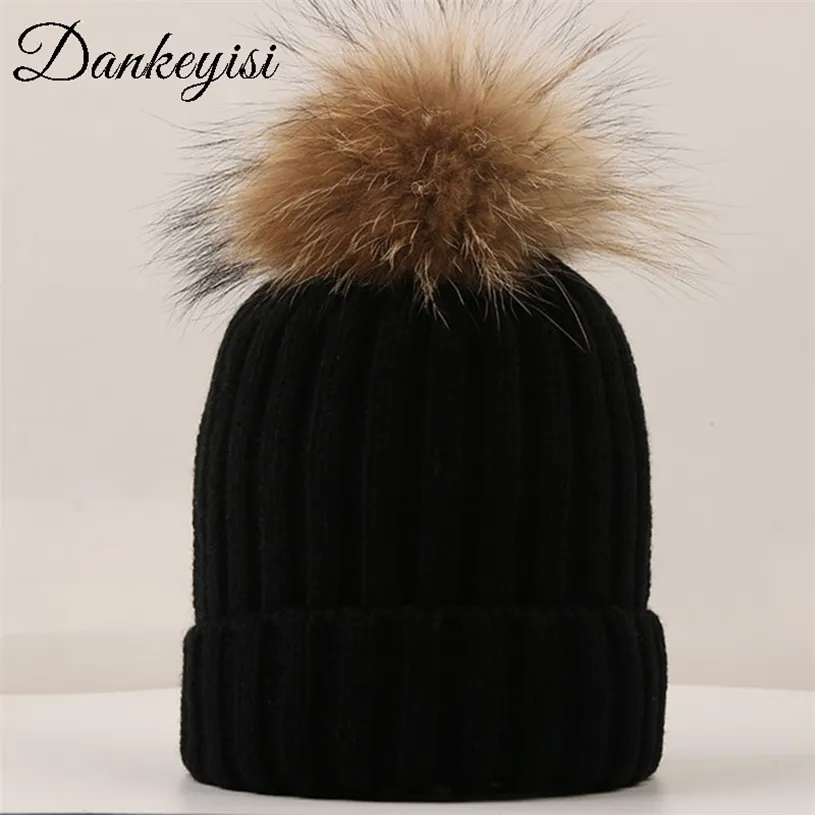 Dankeyisi mode kvinnor hatt päls pom Skullies Meanies Caps Real Raccoon Fur Pompom Beanie hattar för tjock kvinnlig keps 211229