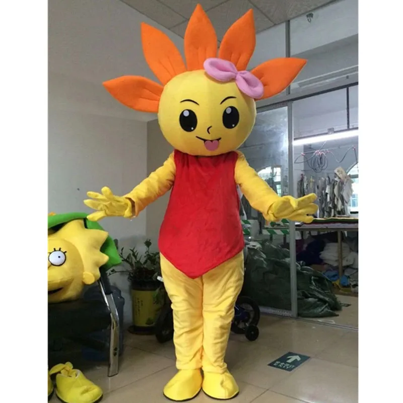 Costume della mascotte del girasole adorabile di Halloween Personaggio dei cartoni animati di peluche di alta qualità Personaggio a tema Natale Carnevale Adulti Festa di compleanno Vestito operato