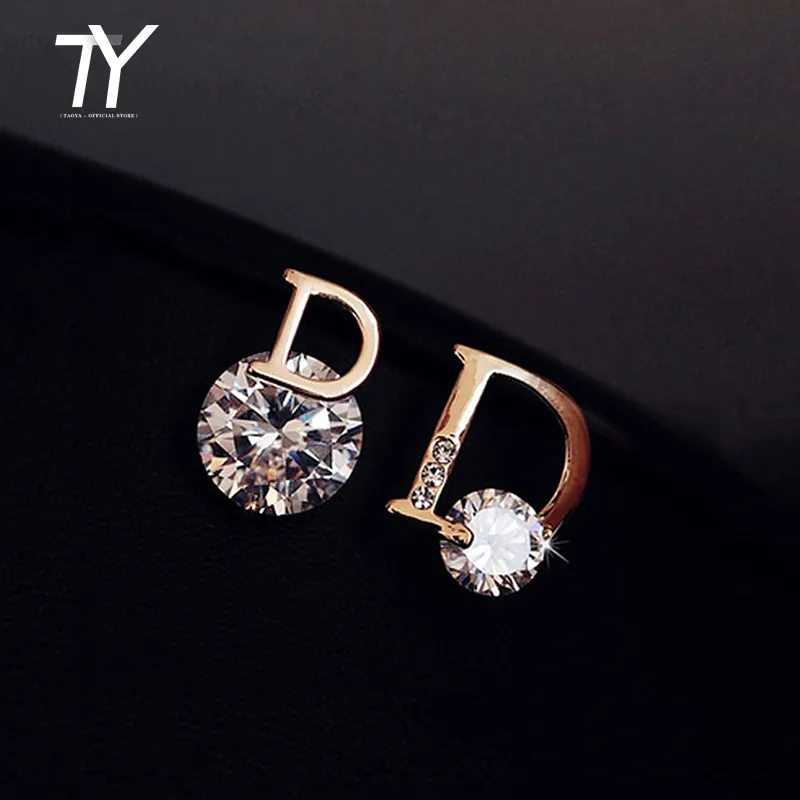 ladys Earrings Back European and American personality shiny D letter asymmetric Earring sexy party queen fashion trendsetter lady Jewelry gf gift