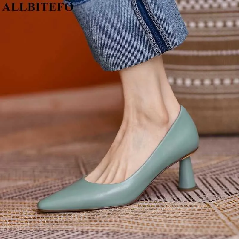 ALLBITEFO Soft Véritable Cuir Femmes Talons Hauts Semelle intérieure en peau de mouton Mode Sexy Club Party Femmes Talons Chaussures Simples Chaussures de base 210611