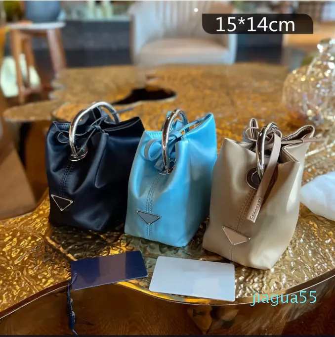 Damen Mini-Armbandtaschen, luxuriöse Handtaschen, Geldbörsen, Minaudiere, Damen-Nylon-Totes, Dreiecksmuster, modische Wechseltasche, Mini-Eimer-Geldbörse