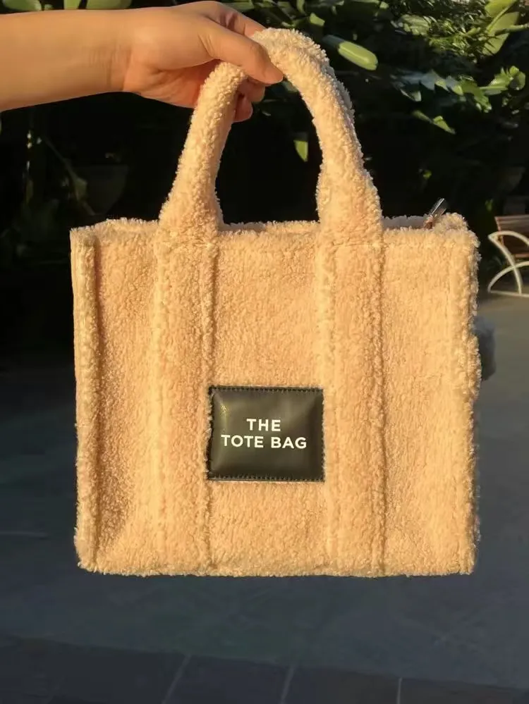 Plush Shoulder Bags For Women Simple Fashion Warm Fabric Large Capacity Shopping Bag Soft Canvas Tote Ladies Cute Bear Handbags