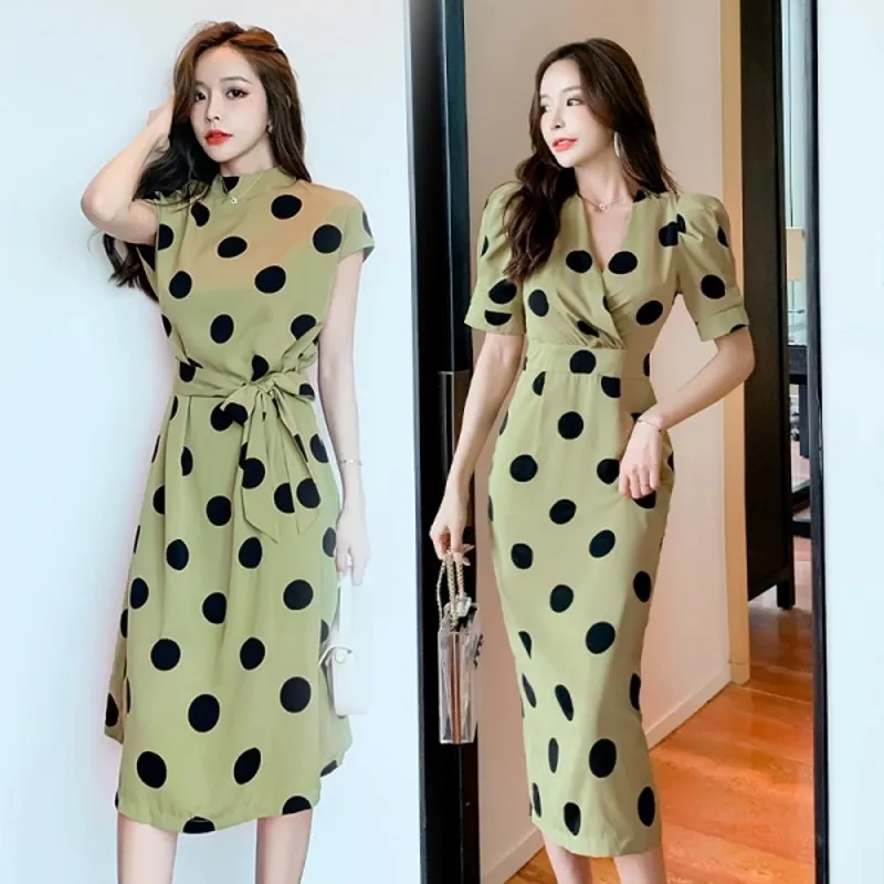 Sexy v-hals korte mouw chiffon groen dot lange jurk lente vrouwen casual Koreaanse jurk slanke kantoor dame elegante bodycon jurk 210514
