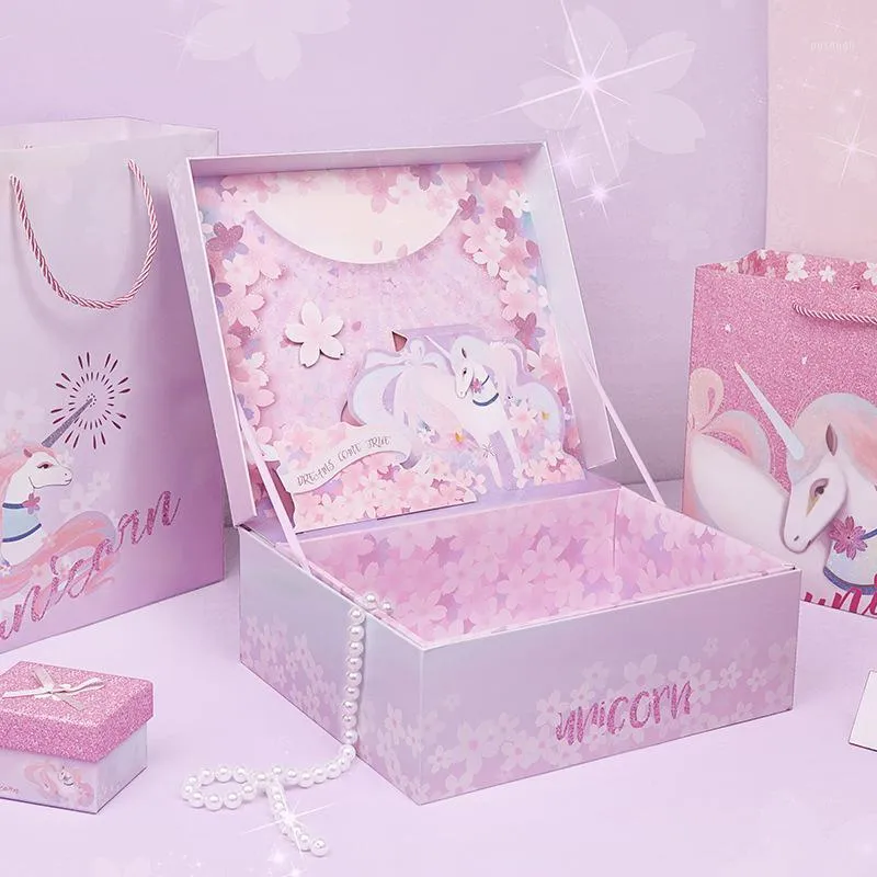 Presentförpackning fashionabla tecknad dröm tredimensionell låda körsbärsblommor bröllop souvenir ins formell klänning stor