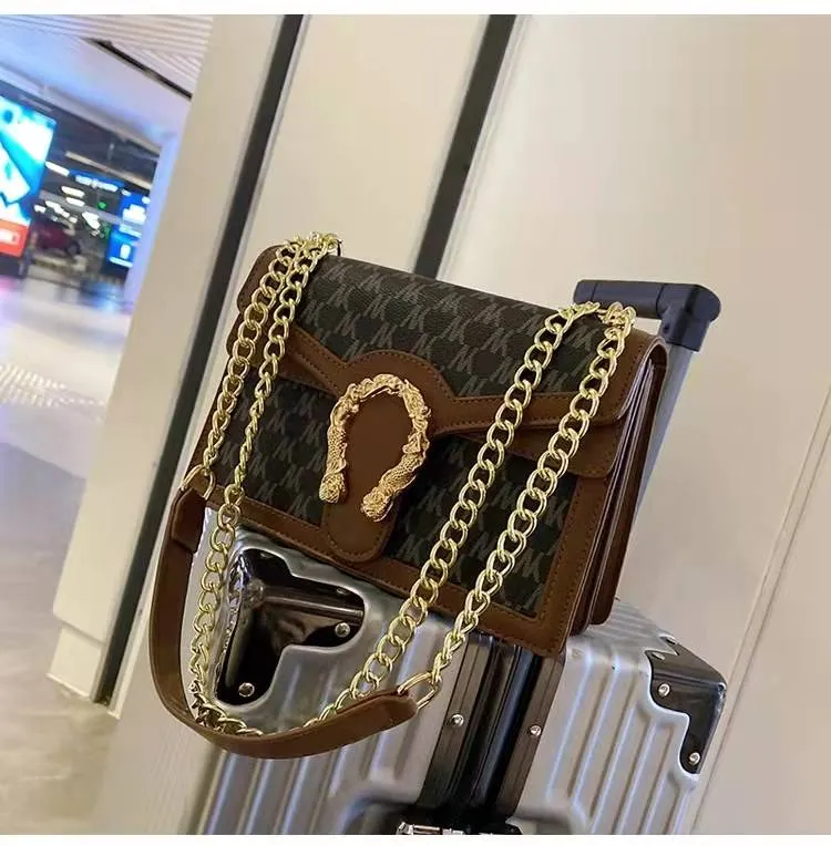 Bolsos de mensajero de diseñador de cuerpo cruzado de cuero suave, bolso de hombro de moda para mujer, cadena de metal, bolso de mano, bolsos de lujo, bolso con solapa para mujer, hebilla magnética HBP