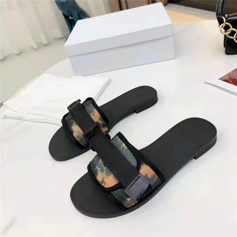 2021 Nude Camouflage Slippers Designers Women Sandals Band Nylon Adjustable Strap Slides Sandal Technical Fabric Supple Tonal Rubber Sole With Star Lucky Symbol