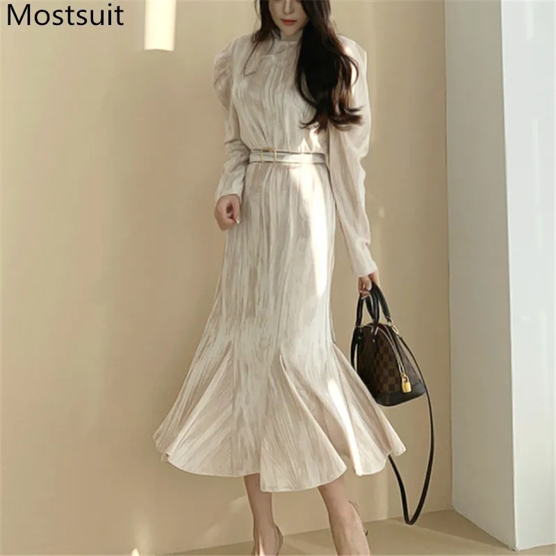 Vintage Elegant O-neck Women Velvet Dress Full Sleeve Belted Slim Waist Female Meimaid Spring Fashion Vestidos 210518